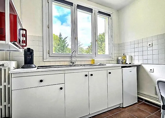 5 Mins To Train Station - Free Parking - Disneyland - Escapade Perchee Appartement *